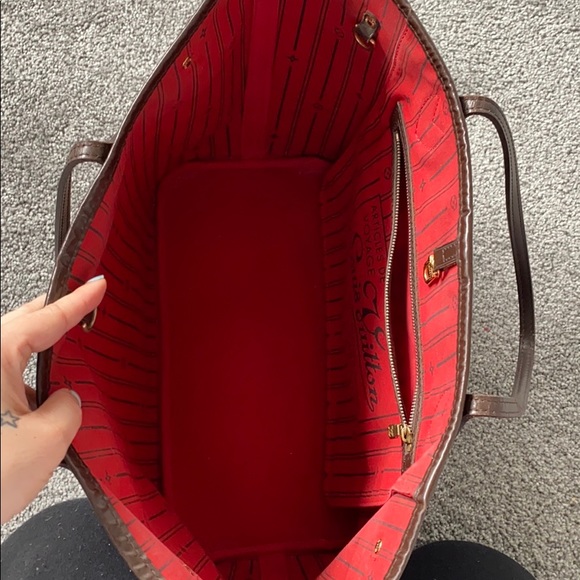 Authentic Louis Vuitton neverfull mm - Picture 8 of 8